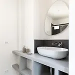 Casa Clavature, Nel Cuore Di *