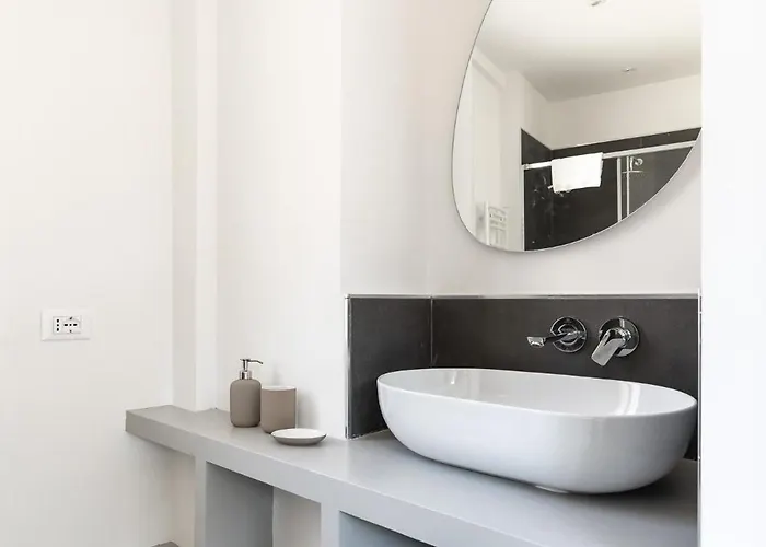 Casa Clavature, Nel Cuore Di *