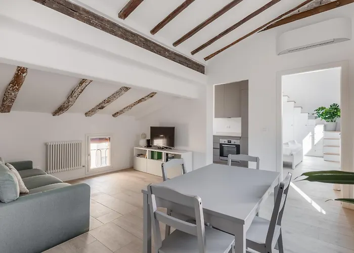 Casa Clavature, Nel Cuore Di 아파트 *