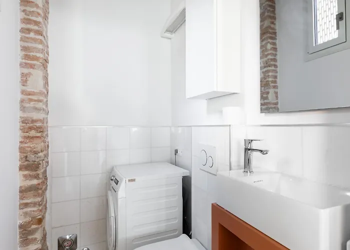 Casa Clavature, Nel Cuore Di